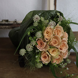 名古屋市名東区の花屋「アトリエ凜花」花束06