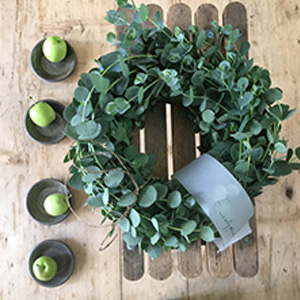 名古屋市名東区の花屋「アトリエ凜花」リース07